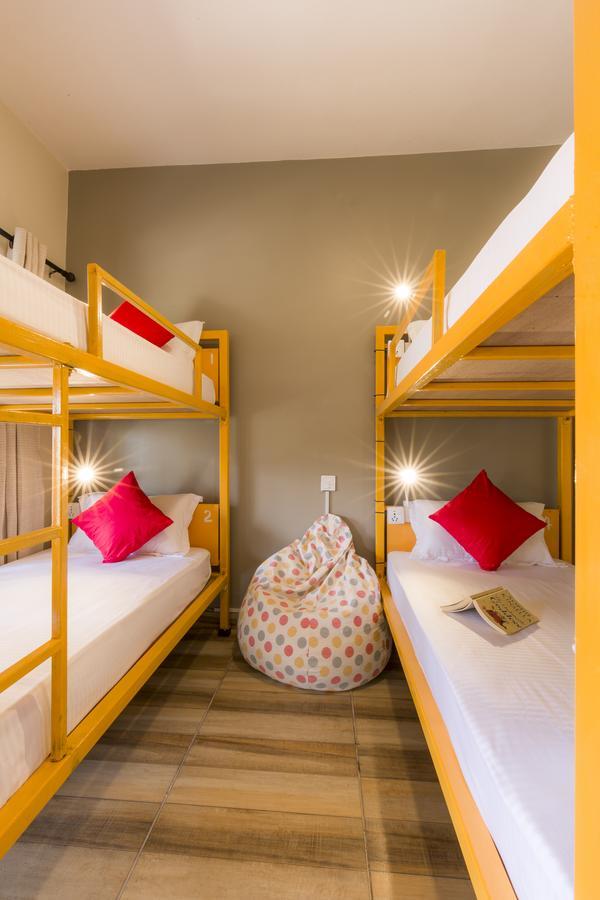 Zostel Pokhara Hostel Luaran gambar